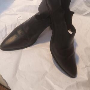 Elegant Black Women's Shoes